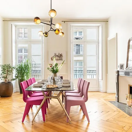 Le Crebillon - Splendide De 204m2 Nantes