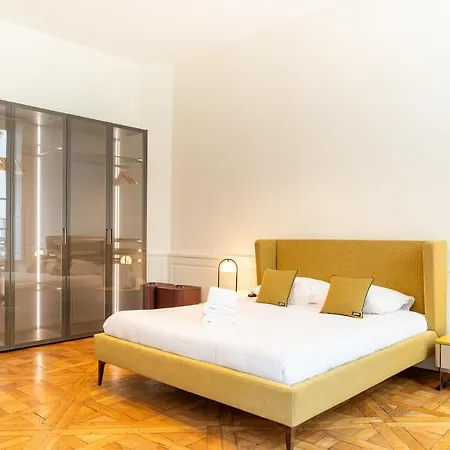 Le Crebillon - Splendide De 204m2 Appartement Nantes