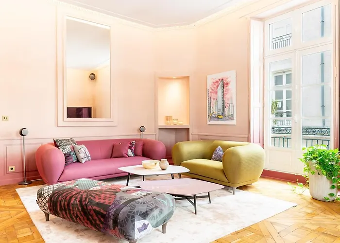 Daire Le Crebillon - Splendide De 204m2 Nantes