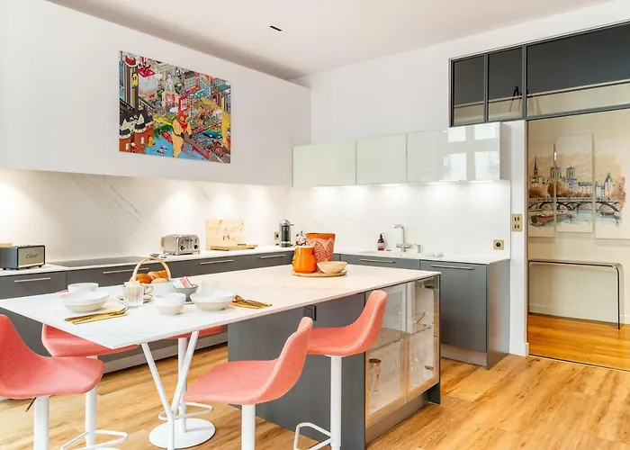 Le Crebillon - Splendide De 204m2 Apartmán