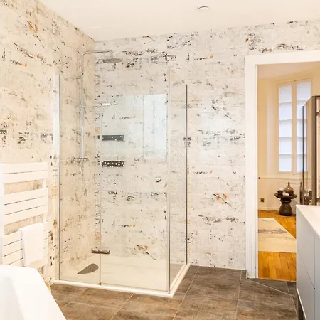 Le Crebillon - Splendide De 204m2 Apartamento *